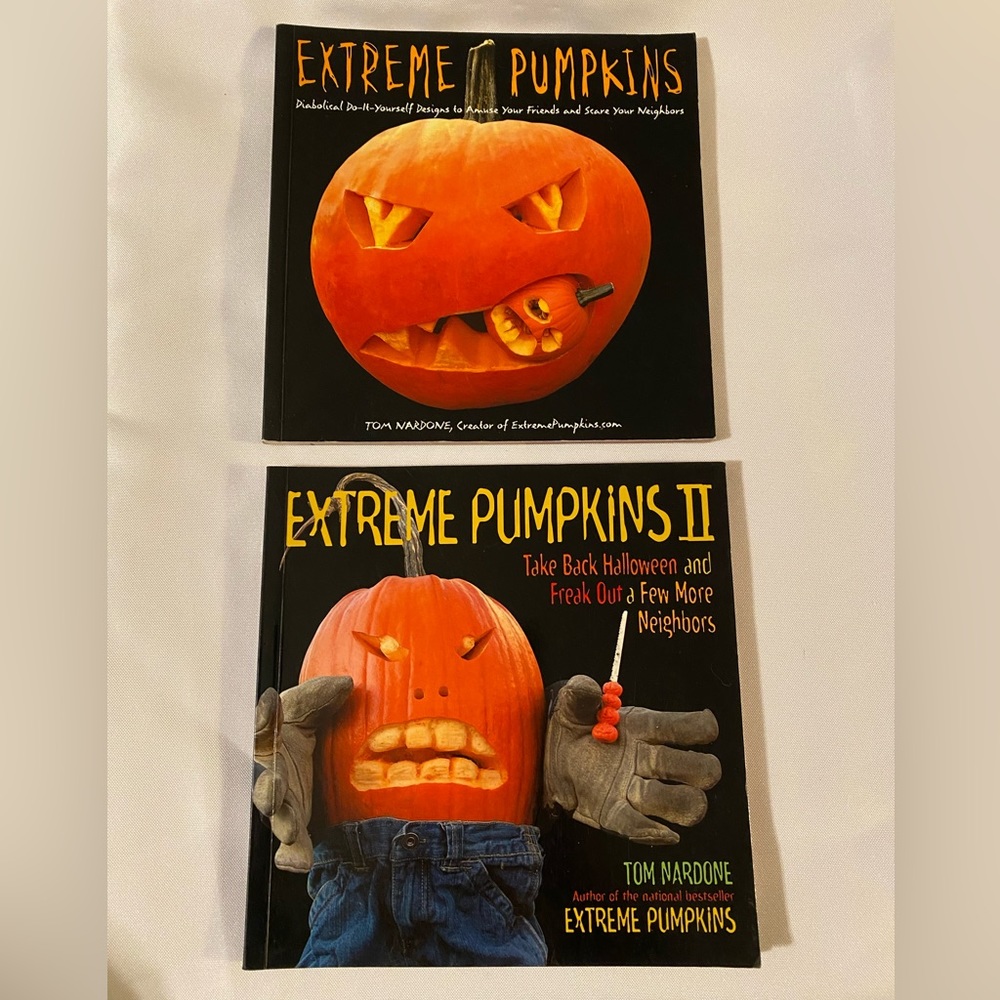 Extreme Pumpkins & Extreme Pumpkins II book bundle.